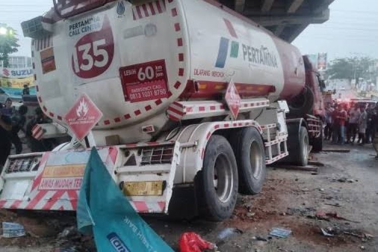 Penyebab Kecelakaan Truk Pertamina Di Cibubur KNKT Minta Klakson