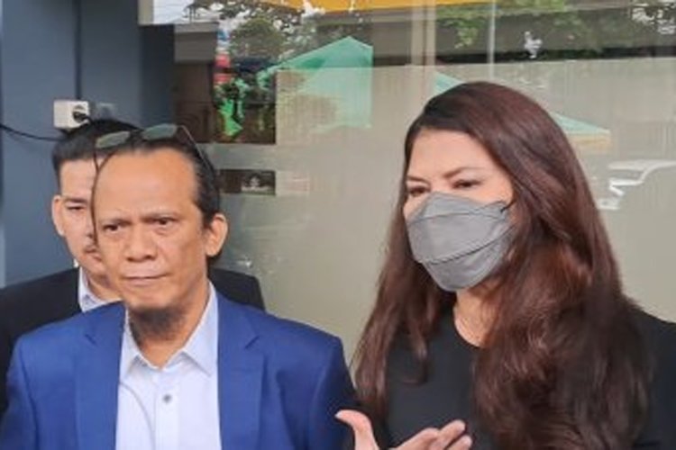 Tamara Bleszynski Hadiri Sidang Mediasi Dengan Ryszard Bleszynski Untuk