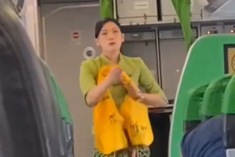 Beredar Video Bella Damaika Saat Menjadi Pramugari Di Maskapai Citilink