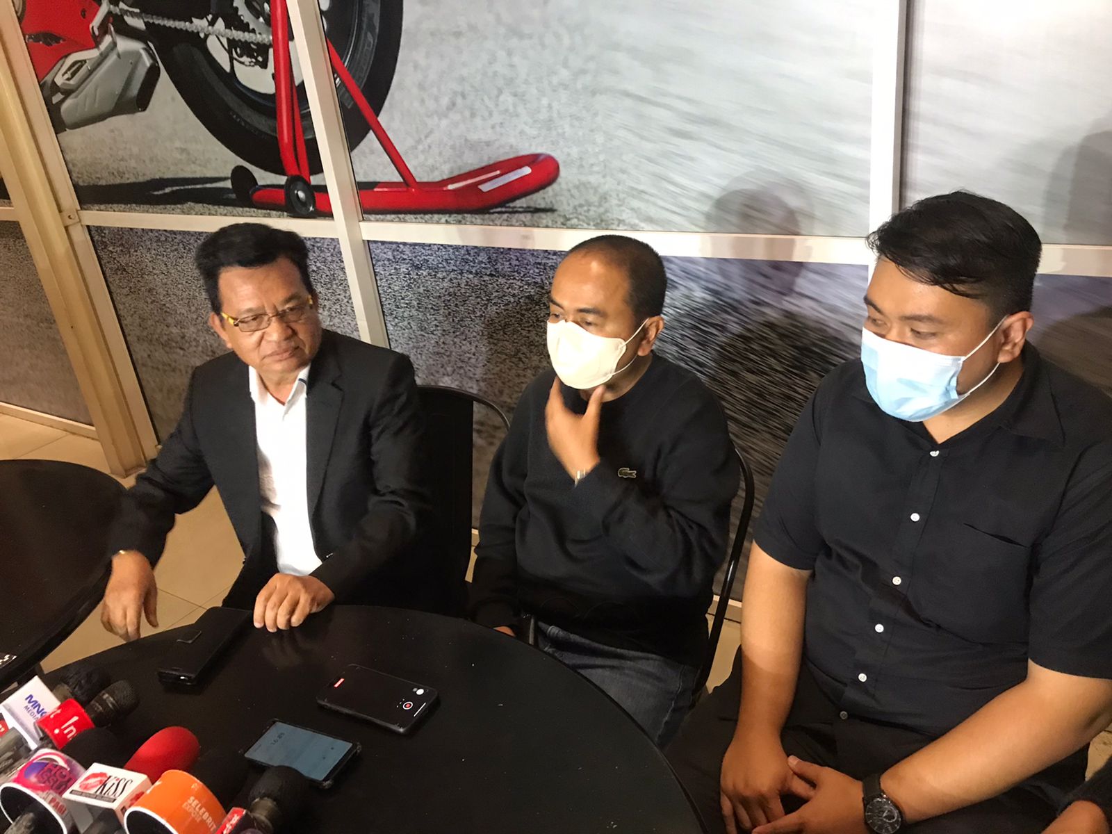 Siap Disumpah Pocong, Ayah Taqy Malik Bantah Lakukan Penyimpangan Seksual