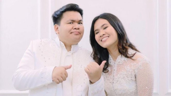 Posting Fitting Baju Pengantin, Kiki Eks Coboy Junior Segera Menikah?