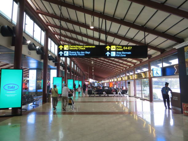 Cleaning Service di Bandara Soetta Temukan Cek 39,5 M Milik Penumpang, Kini Naik Jabatan
