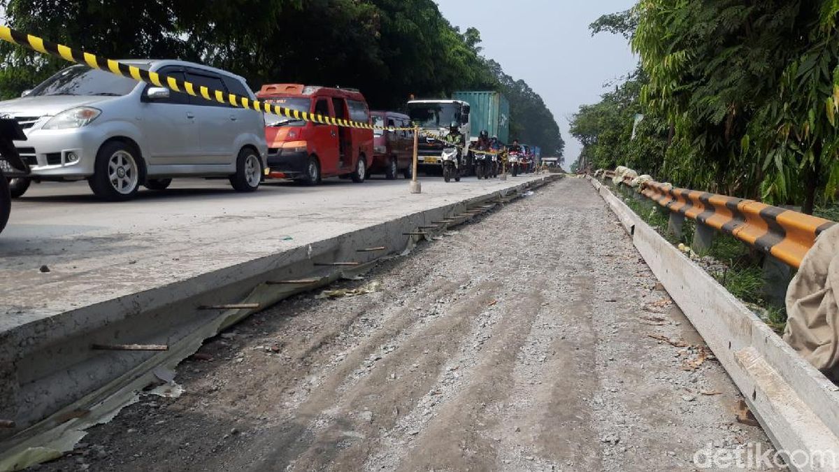 Begini Reaksi Bupati Tangerang Terkait Jalan Baru  Dicor Hancur Dilintasi Warga