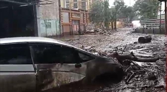 Banjir Bandang Terjang Kota Batu Malang, Ada Korban Hanyut
