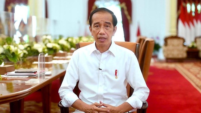 Omicron Meningkat, Jokowi Anjurkan Warga WFH