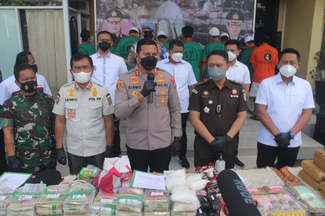 Polres Metro Jakarta Barat Musnahkan Ratusan Kilogram Narkoba