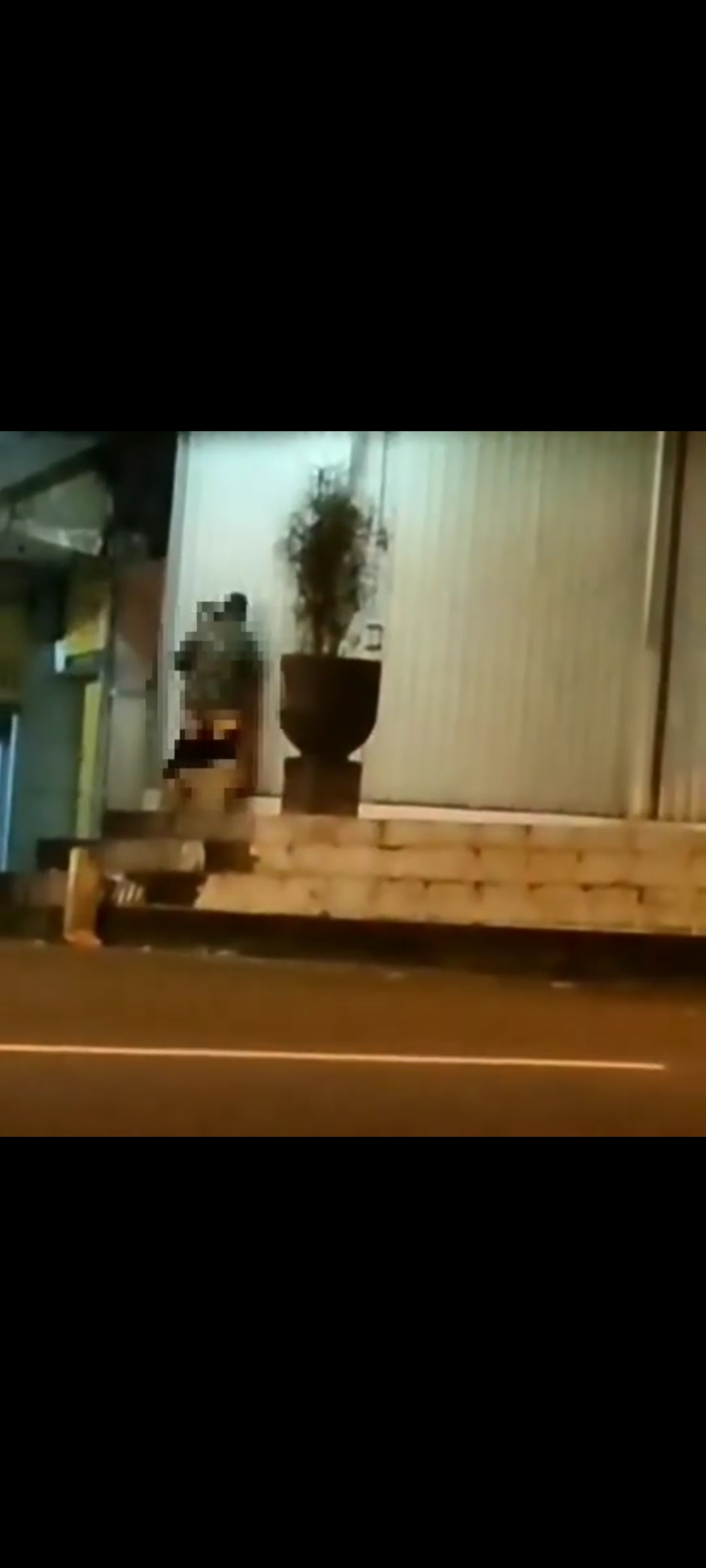 Heboh! Video Mesum Sambil Berdiri di Emperan Pasar Kota Magelang