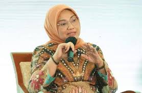 Menaker Ida Fauziyah : THR Wajib Dibayar Paling Lambat 25 April 2022