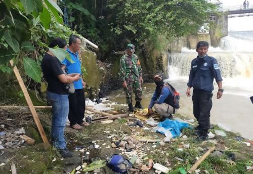 Miris! Janin Bayi Ditemukan di Sungai Cisadane Bercampur Sampah