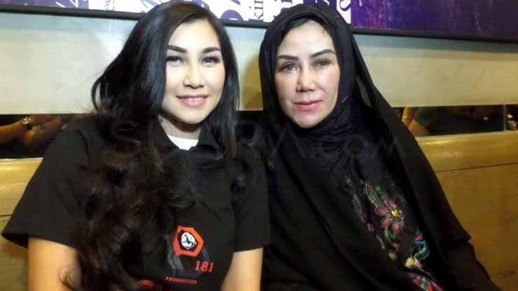 Soal Isu Selingkuh Raffi Ahmad dan Mimi Bayuh, ini Kata Mama Amy Qanita