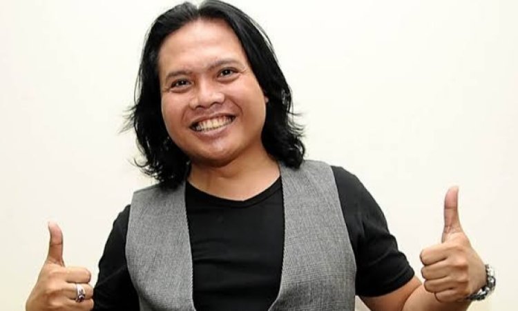Beda Pernyataan Ageng Kiwi Dengan Prof Bambang Terkait Kuliah Mayang