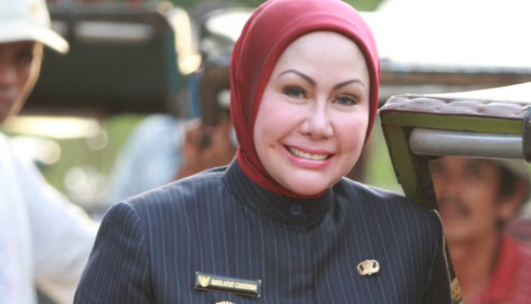 Eks Gubernur Banten Ratu Atut Chosiyah Hirup Udara Bebas