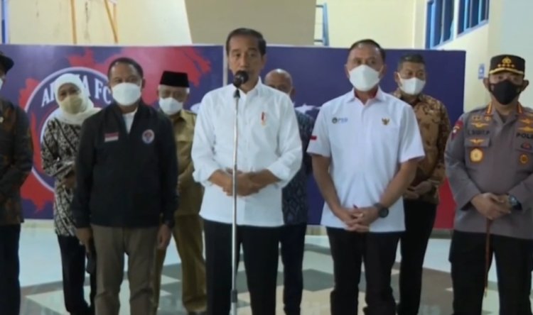 Pasca Insiden Kanjuruhan, Jokowi Hentikan Liga Sepak Bola