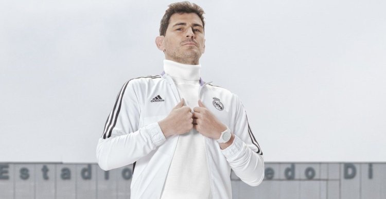 Heboh Cuitan Iker Casillas Klaim Dirinya Gay