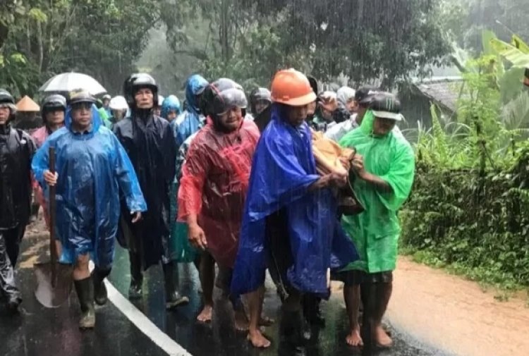 Banjir dan Longsor di Bali, Doa Nitizen Suarakan Tagar #PrayforBali