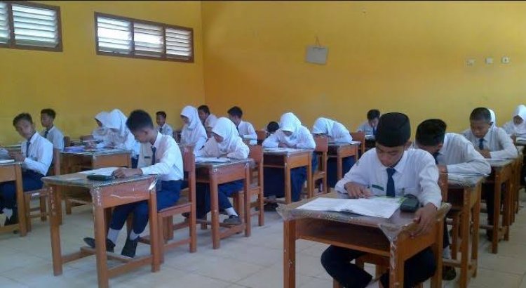 Mulai 10 November Pemkot Surabaya Bebaskan Siswa SD-SMP dari PR