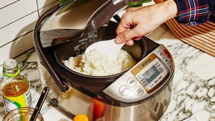 Muncul Gagasan Bagi-bagi Rice Cooker Gratis Usai Kompor Listrik Batal