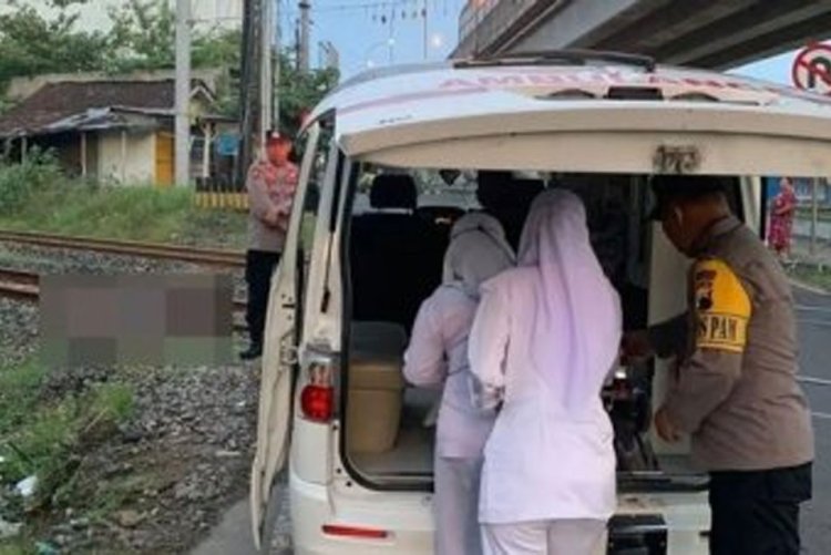 Seorang Pria Ditemukan di Rel Sukoharjo, Diduga Penumpang Jatuh dari Kereta