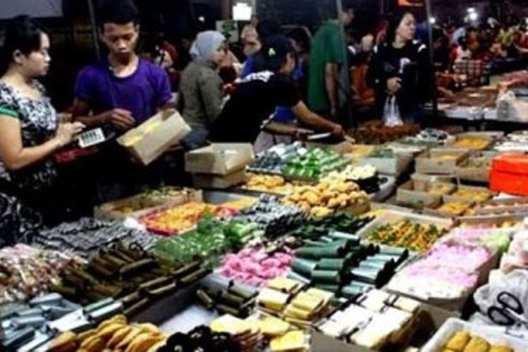 Bantah Pasar Kue Ditutup Permanen, Manajemen Pasar Senen Jaya Buka Suara