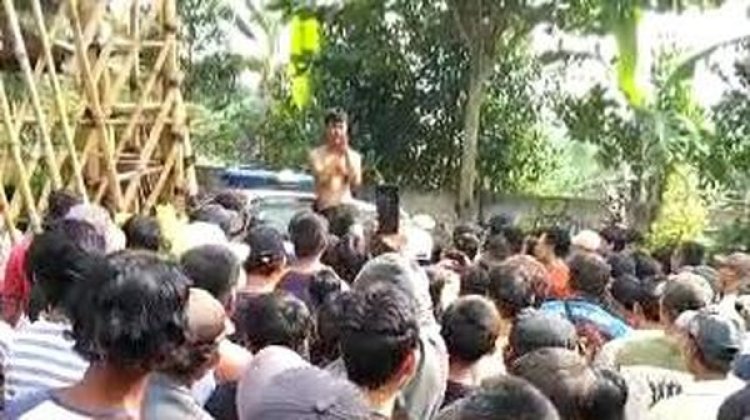 Curi HP Bocah, Pria Ditabrak hingga Diamuk Massa di Bogor