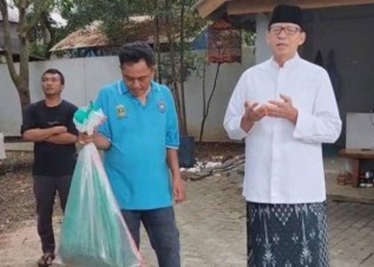 Waduh! Rumah Eks Gubernur Banten Wahidin Halim Dilempari Sekarung Ular Kobra