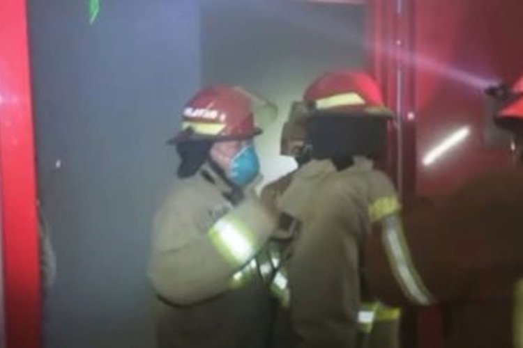 Kebakaran Landa RS Bandung Kiwari, Pasien dan 20 Bayi Dievakuasi