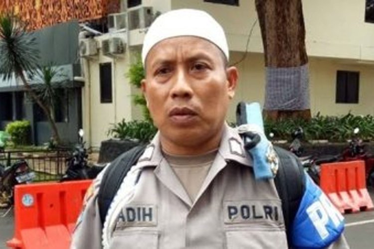 Bripka Madih Dijemput Paminal! Imbas Viral 'Polisi Peras Polisi'