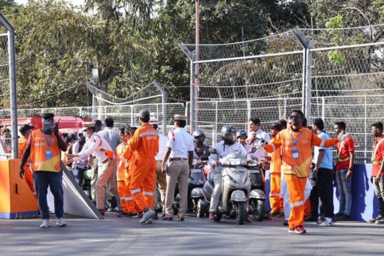 Formula E India, Mobil dan Motor Warga Masuk Sirkuit