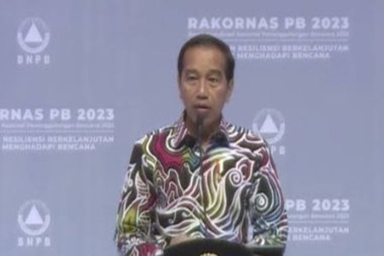 Jokowi Sentil Pejabat Pajak: Pamer Kuasa, Pamer Hedonis