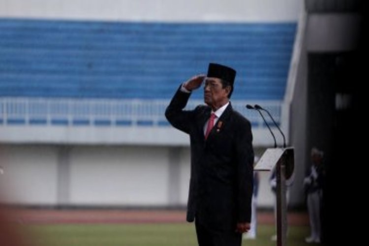 Meski Hujan, Sultan HB X Tetap Pimpin Upacara Hari Penegakan Kedaulatan Negara