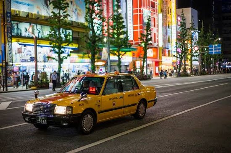 Heboh! TikToker Indonesia Klaim Buka Pintu Taksi Rp1,4 Juta di Jepang