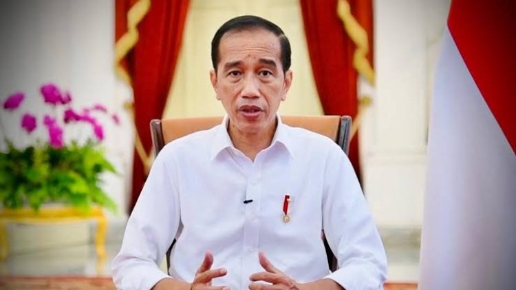 Jokowi Dibuat Pusing Selama Dua Pekan Gara-gara Bola