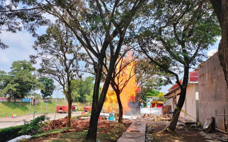 Muncul Semburan Api Hingga Suara Ledakan, Rest Area KM 86 Tol Cipali Ditutup Sementara