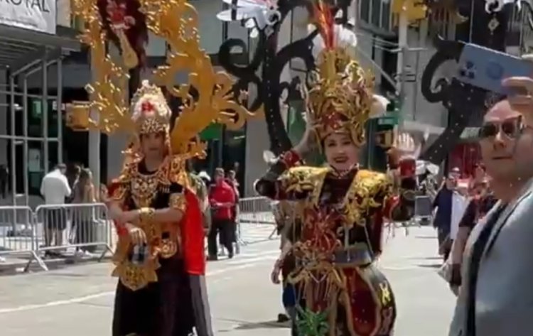 Indonesia Curi Perhatian di Parade New York City, Lewat Baju Tradisional