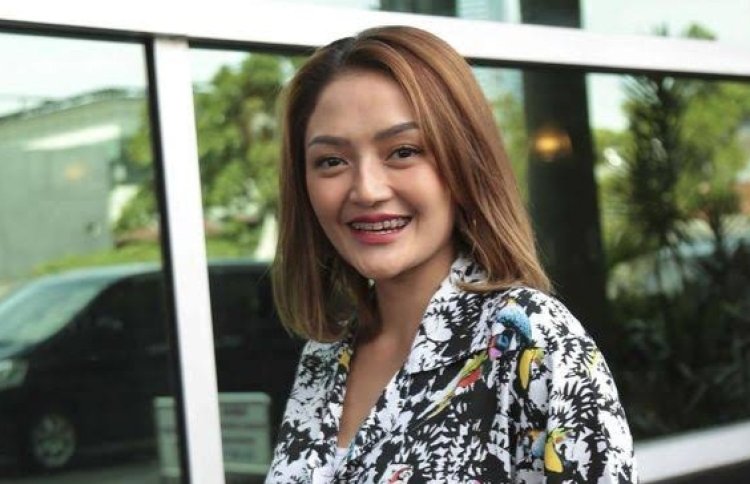 Wajah Baru Digunjing, Siti Badriah: Belum Operasi Plastik Udah Dibully