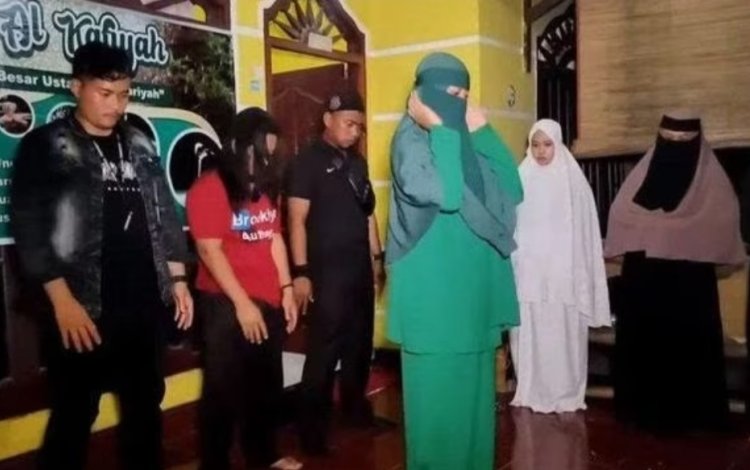 Viral Video Wanita Jadi Imam Salat di Pesantren Langkat Sumut, Ternyata Konten YouTube