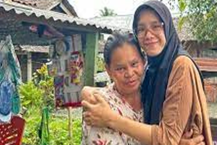 27 Tahun Berpisah, Wanita Ini Temukan Ibunya di Sulsel