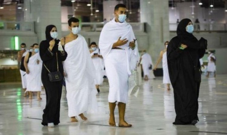 Arab Saudi Tetapkan Aturan Berpakaian Wanita Muslim saat Umroh di Masjidil Haram