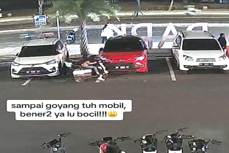 Viral Rekaman CCTV Momen Kecelakaan Bocah Tabrak Mobil Saat Kendarai Sepeda Listrik