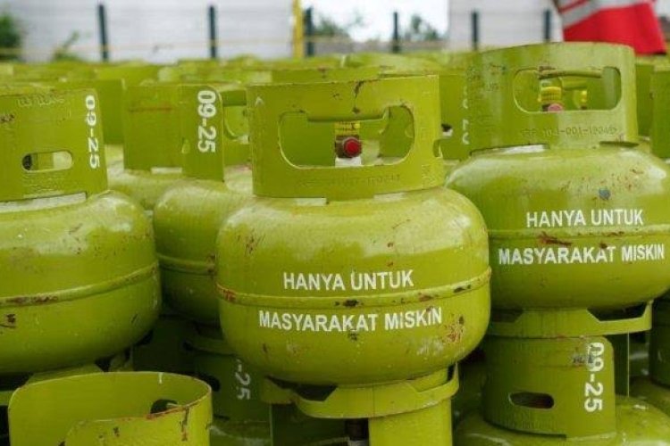 Per 1 Januari 2024 Beli LPG 3 Kg Wajib Bawa KTP - LambeTurah Official ...