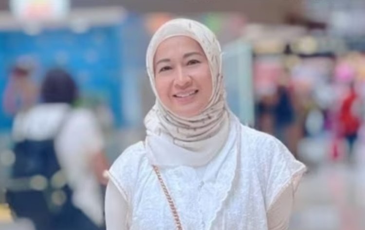 Datangi Pengadilan Agama Bogor Ditemani Keisha Alvaro, Okie Agustina Gugat Cerai Suami?