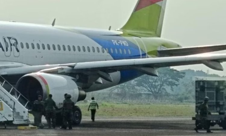 Densus Sudah Periksa Pesawat di Bandara Juanda, Pastikan Tidak Ada Bom