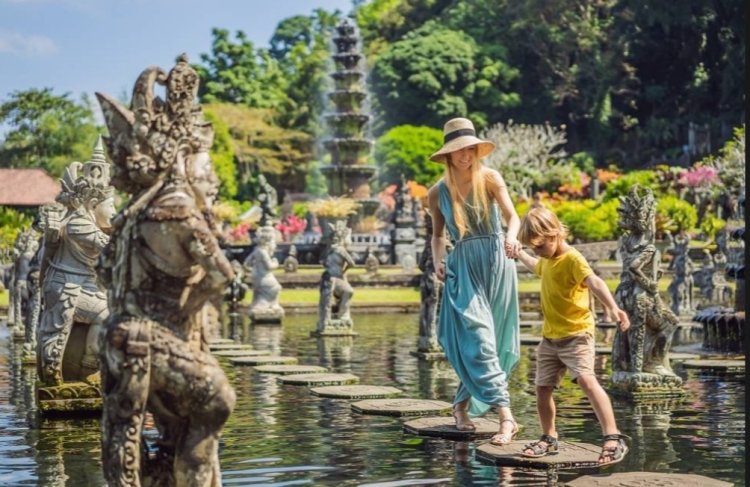 Bali Masuk Destinasi Terpopuler Dunia Versi Tripadvisor Travellers Choice Awards 2024