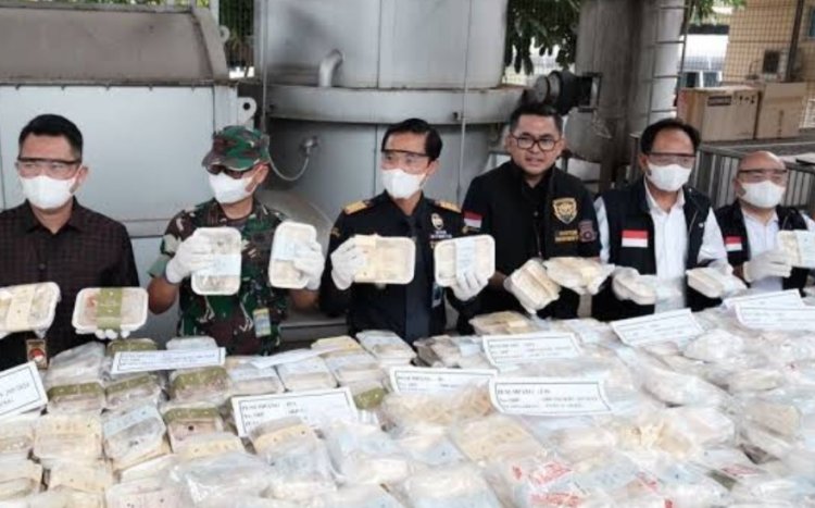 Bea Cukai Bandara Soetta Musnahkan 1 Ton 'Milk Bun After You' dari Thailand