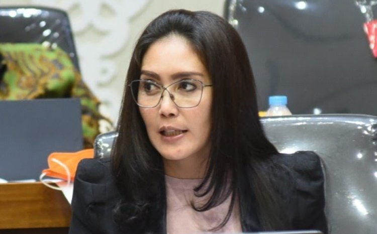 Rieke Diah Pitaloka Soroti Kasus Korupsi PT Timah Rp271 Triliun yang Menyeret Suami Sandra Dewi