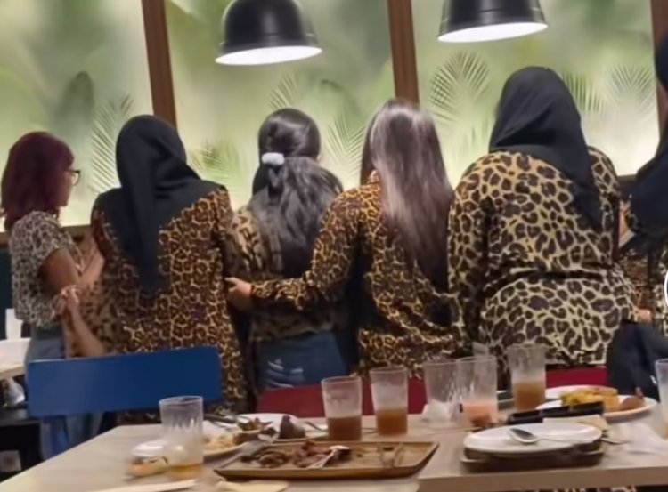 Viral Emak-emak Bukber Pakai outfit Antimainstream Bikin Salfok, Netizen: Berasa Dikandang Macan