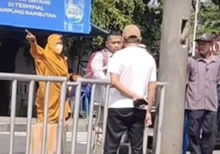 Viral Disabilitas Cekcok dengan Pria Diduga Sopir Taksi di Terminal Kampung Rambutan