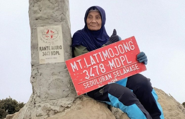 Sosok Nenek Wahyuni, Pendaki Gunung Wanita Tertua Bercita-cita Mendaki 7 Puncak Tertinggi di Indonesia