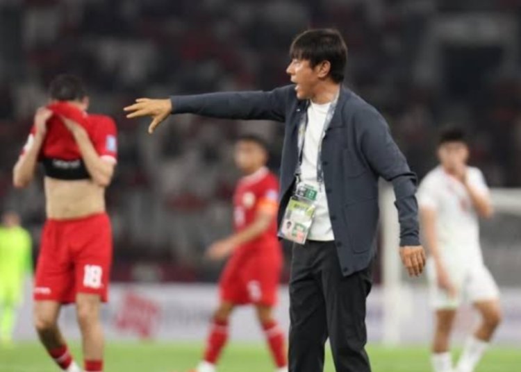 Kartu Merah Rizki Ridho Hingga Kartu Kuning Untuk Shin Tae Yong Saat Laga Indonesia vs Uzbekistan