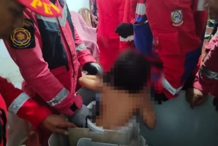 Bocah di Makassar Terjepit Dalam Mesin Cuci, Damkar Turun Tangan